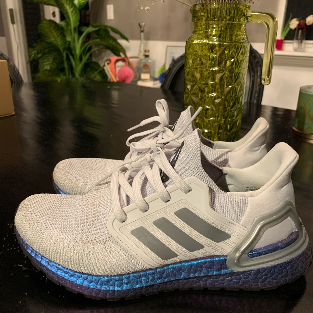 Woman’s Ultraboost 20